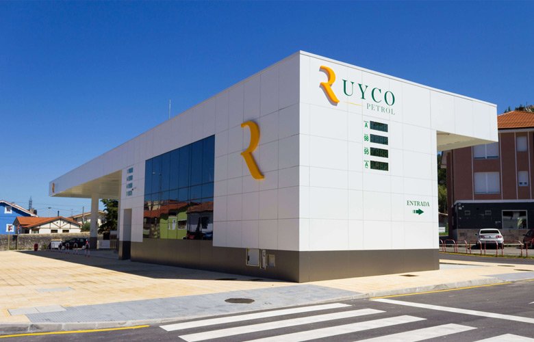 Vista exterior horizontal de Ruyco Petrol Barreda