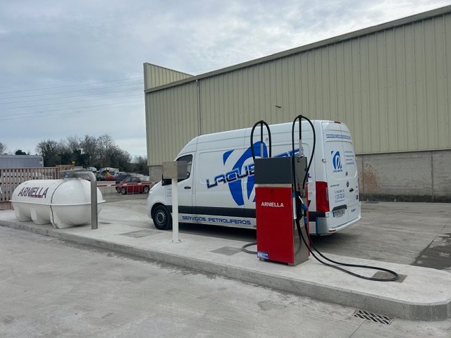 Surtidor privado instalado para ARNIELLA